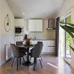 Casa de Férias In Netherlands With Furnished Terrace *