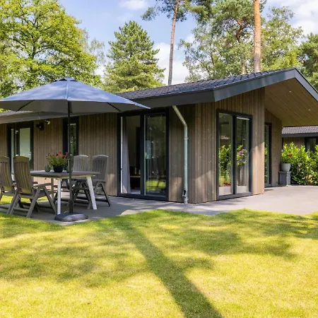 別荘 Lodge In Netherlands With Furnished Terrace *