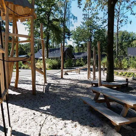 Lodge In Netherlands With Furnished Terrace * オイルスコート