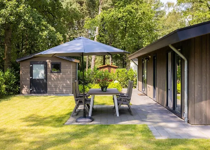 Dom wakacyjny In Netherlands With Furnished Terrace