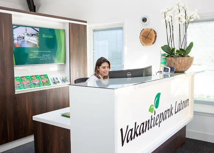 Dom wakacyjny In Netherlands With Furnished Terrace *